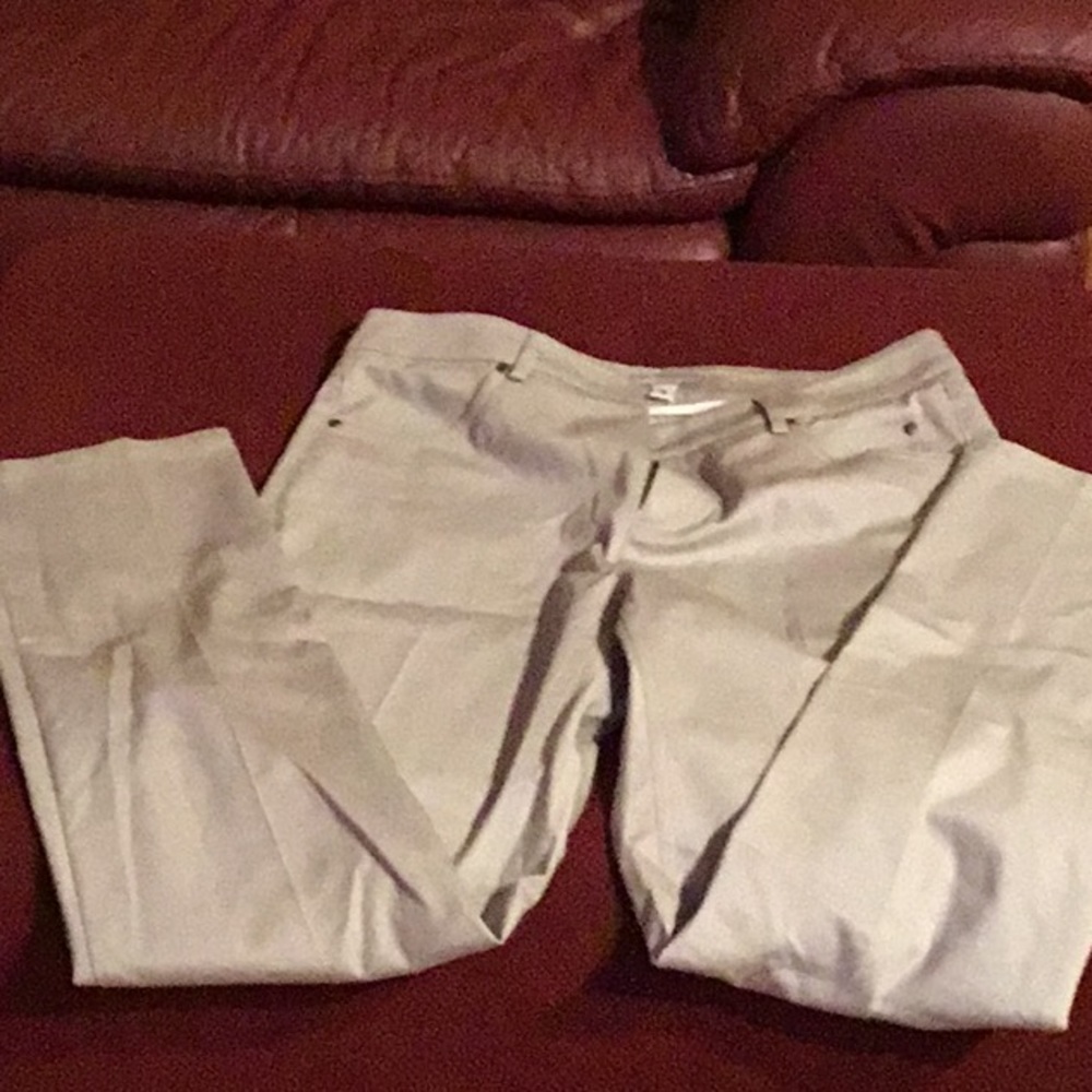 Bella colori woman’s gray pants size4